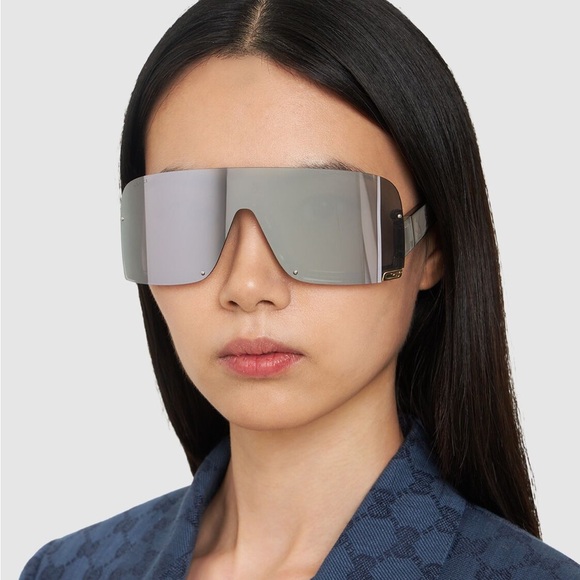NEW AUTHENTIC GUCCI GREY SUNGLASSES GUCCI SHIELD OR MASK SUNGLASSES - Picture 1 of 5